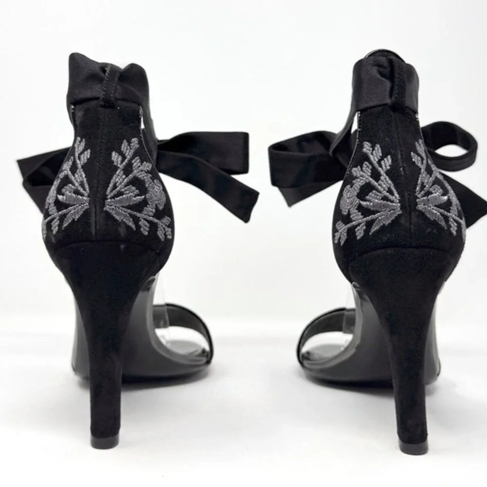 Gucci Tom Ford‎ Era Black Satin Bow Embroidered Heels 8B